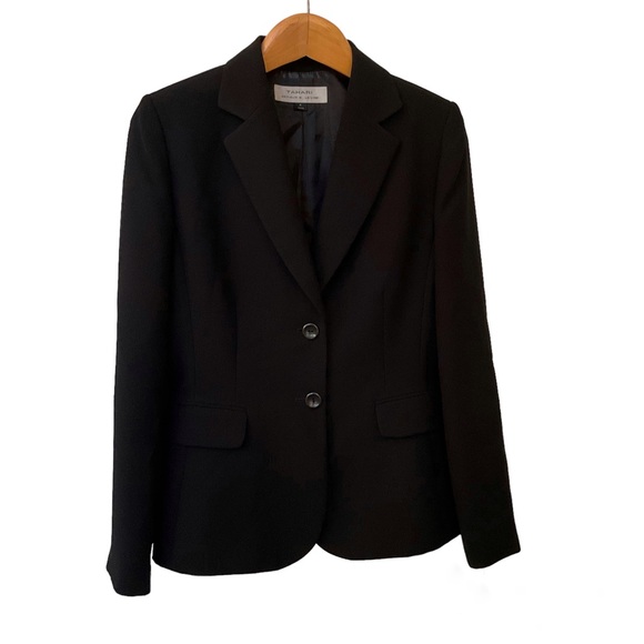 Tahari Black Two Button Blazer, Size 4 - Picture 10 of 12